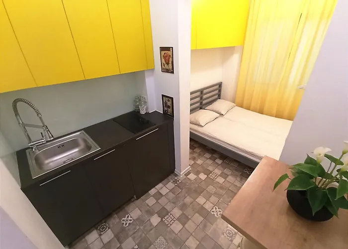 Art Studio Apartment
