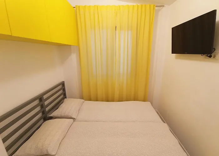 Art Studio Apartment